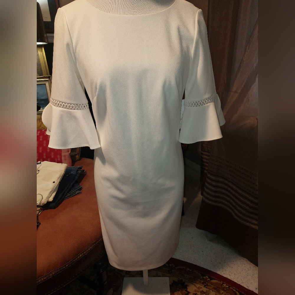 Jessica Howard White Sheath with Ruffle Sleeves
